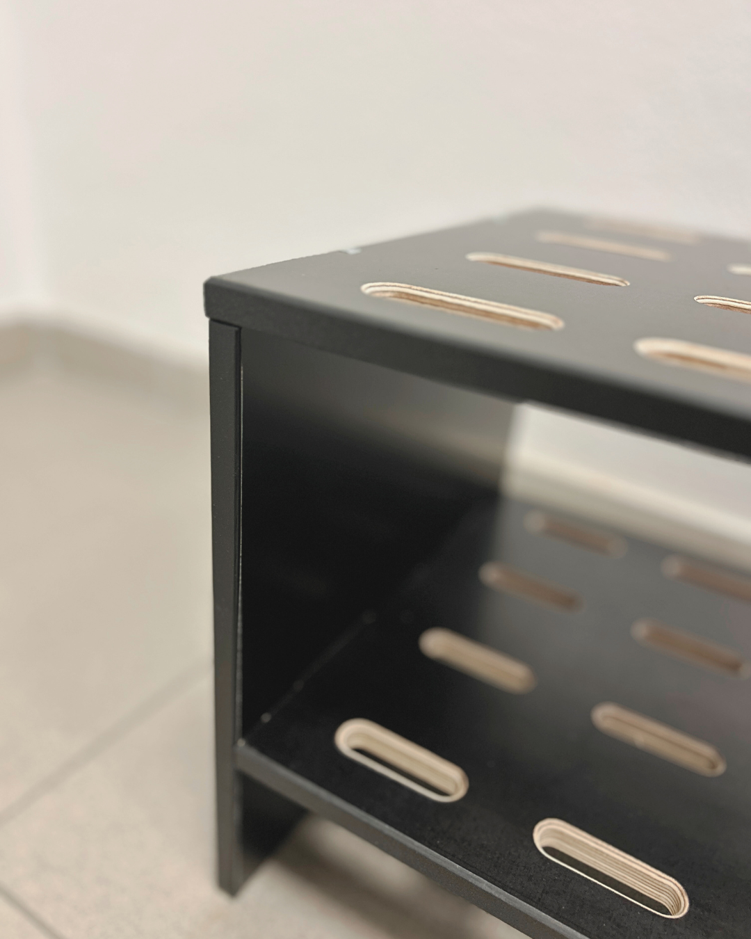 Skiständer für 8 Paar Langlaufski