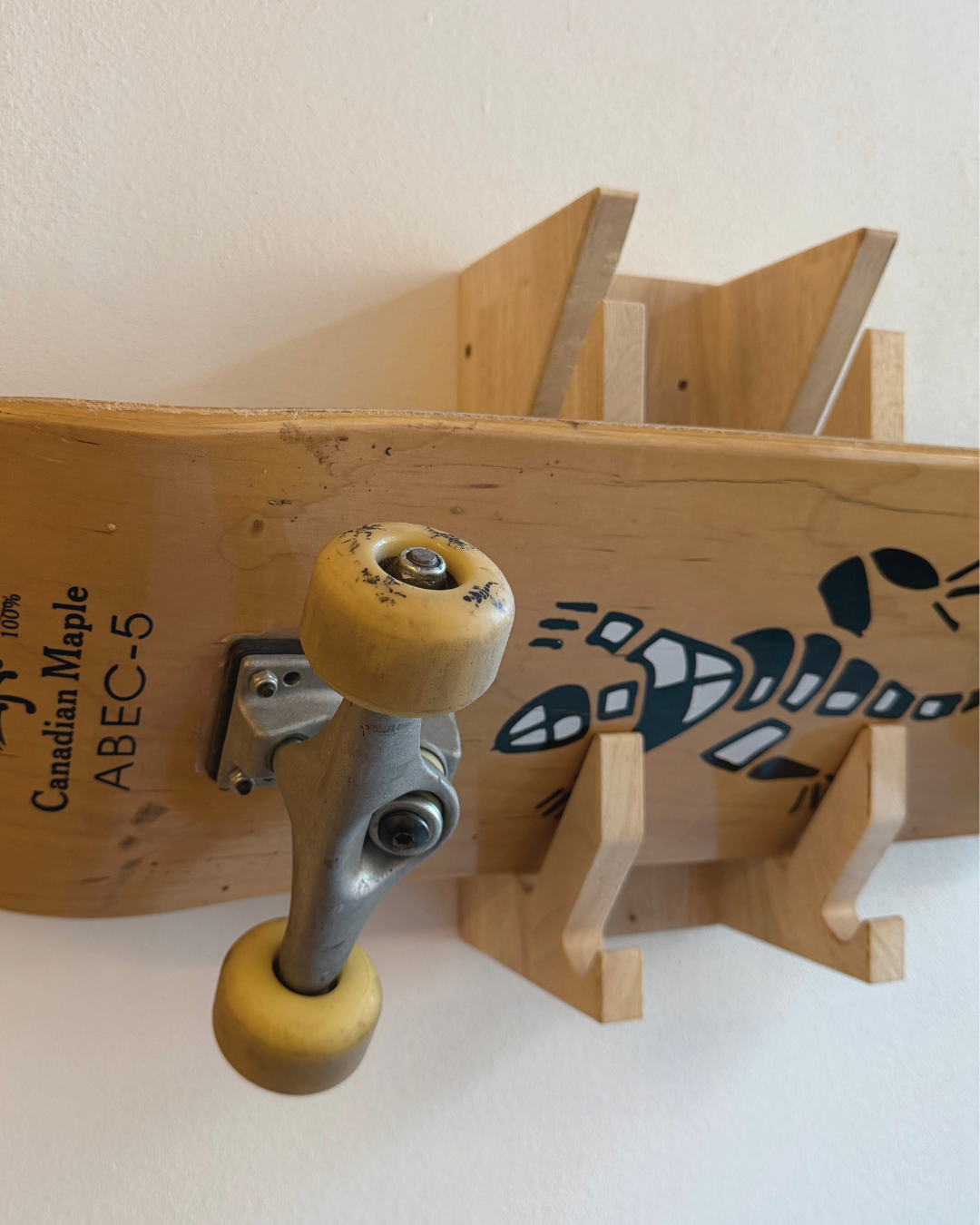Wandhalter für 2 Skateboards