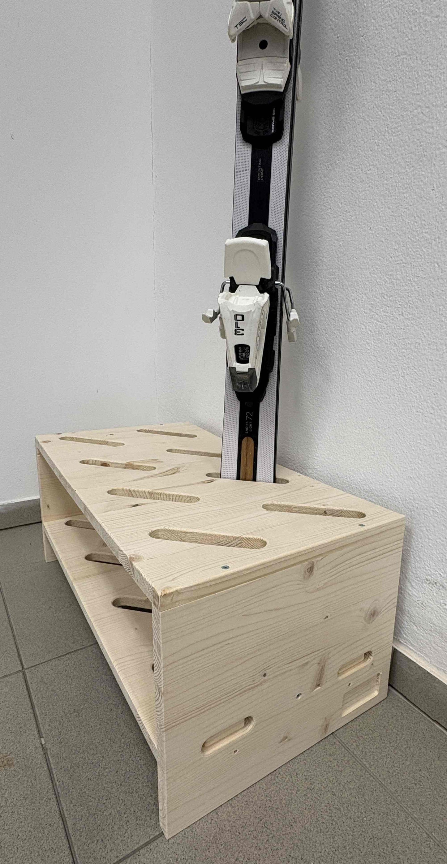 Skiständer aus Holz - 8 Paar, 61 x 33 cm - Naturfarbe